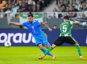 西甲常规赛对决在即！北京国安演练定位球，切尔西密集防守应对的简单介绍